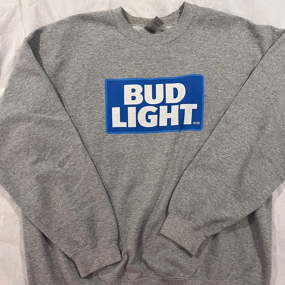 Budlight Crewneck - Picture 1 of 2